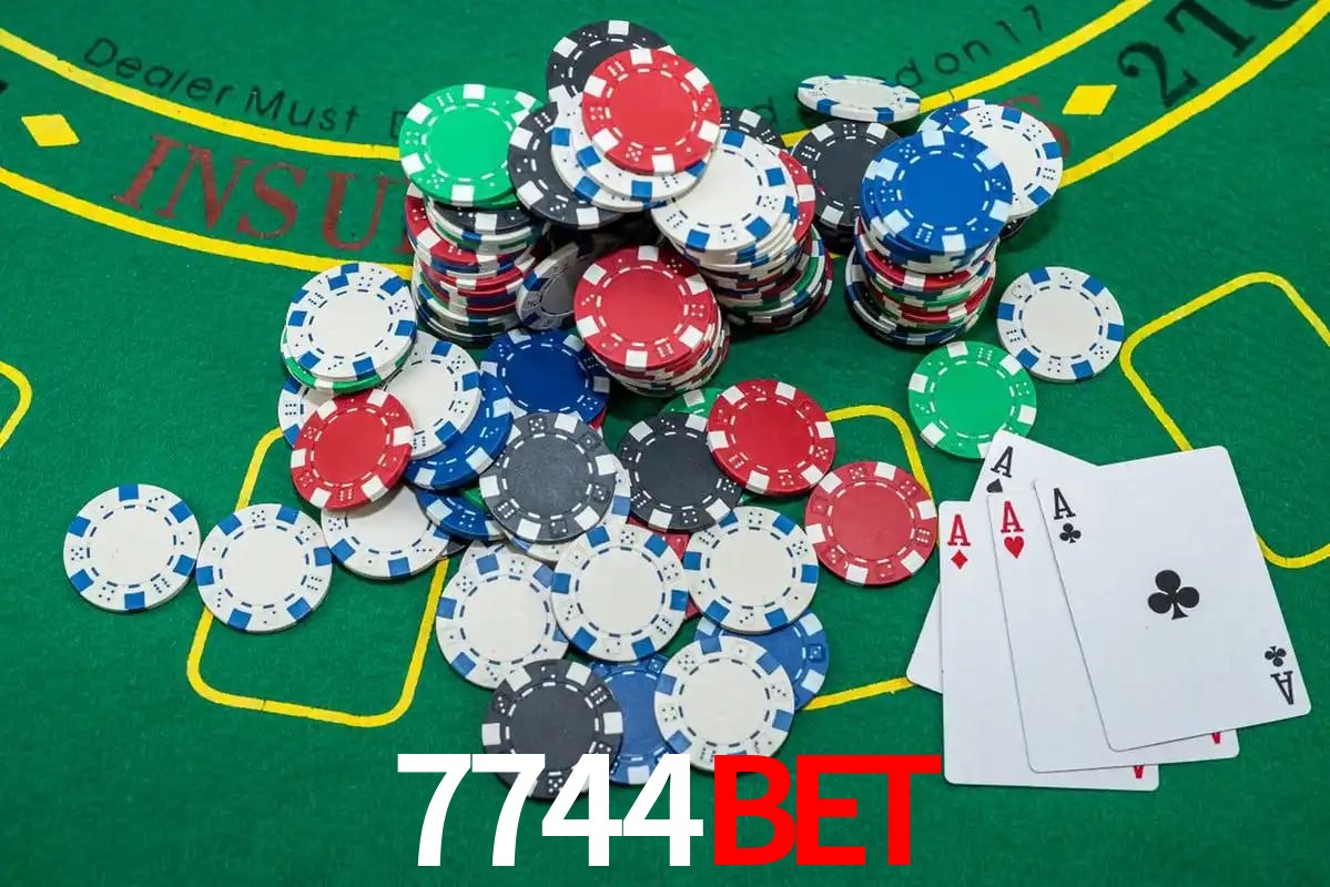 Página oficial no Facebook da 7744bet